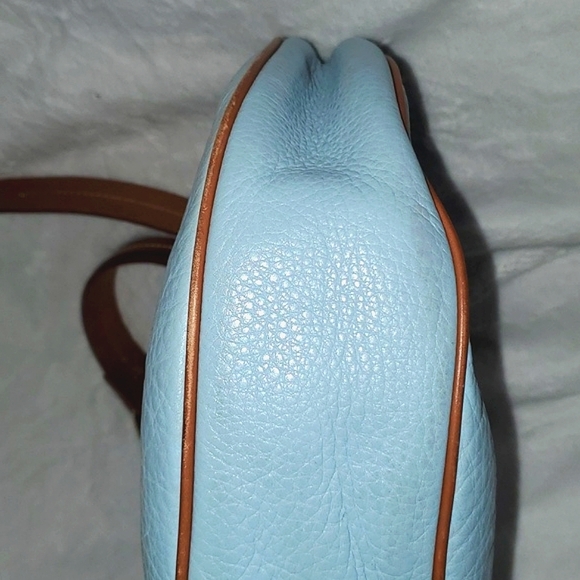 Dooney & Bourke Hobo Bag Purse - Picture 14 of 16